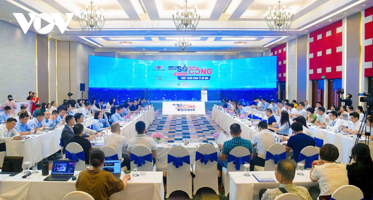 Diễn đàn chuyển đổi số khu vực công - Tiền đề phát triển kinh tế xã hội